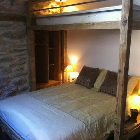 Chambre D'Hote La Tour Du Merle Le Villard  외부 사진