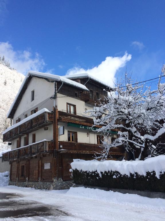 Chambre D'Hote La Tour Du Merle Le Villard  외부 사진