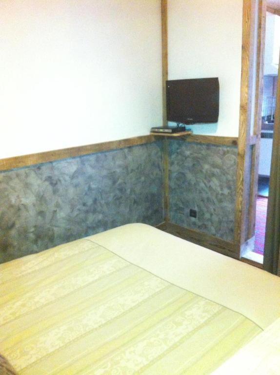 Chambre D'Hote La Tour Du Merle Le Villard  객실 사진